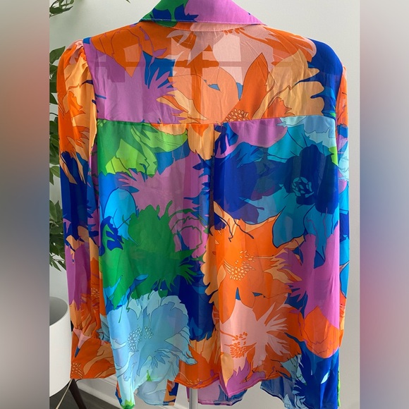 Bright Colored Floral Sheer Lightweight Long Sleeve Top - Picture 3 of 4